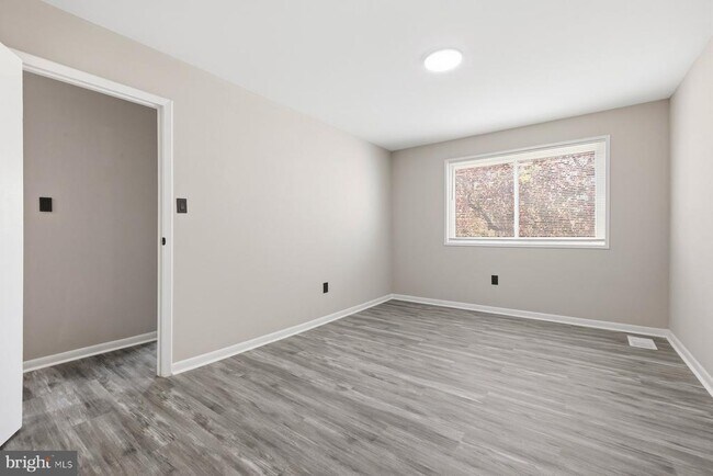 Building Photo - 18323 Allspice Dr