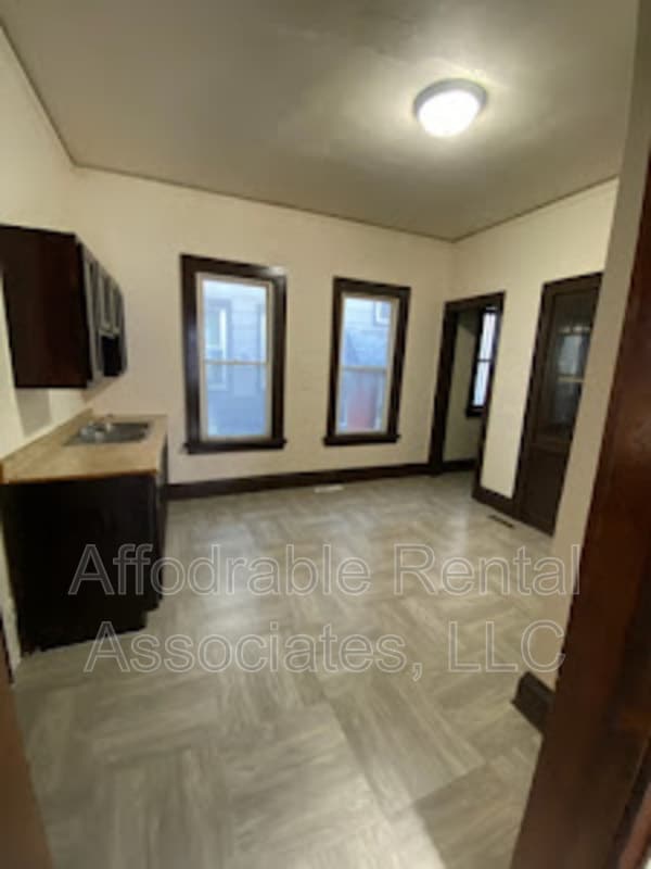 Building Photo - 2269 S 16th St