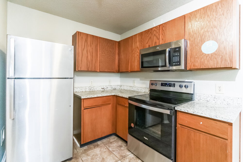 Building Photo - 2832 Ludwig Dr