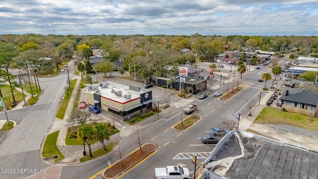 Building Photo - 2525 College St