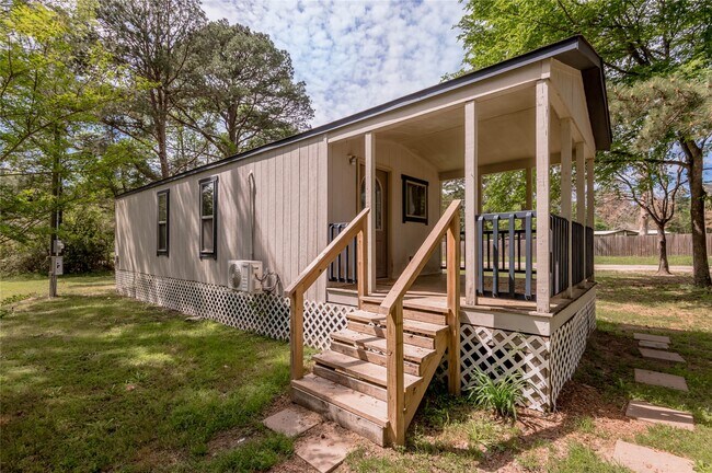 Building Photo - 25 Starlight Dr