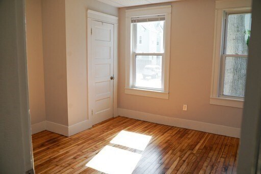 Building Photo - 48 Bowdoin St