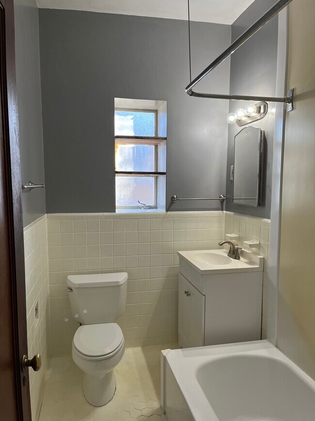 Building Photo - 2251 N 5th St