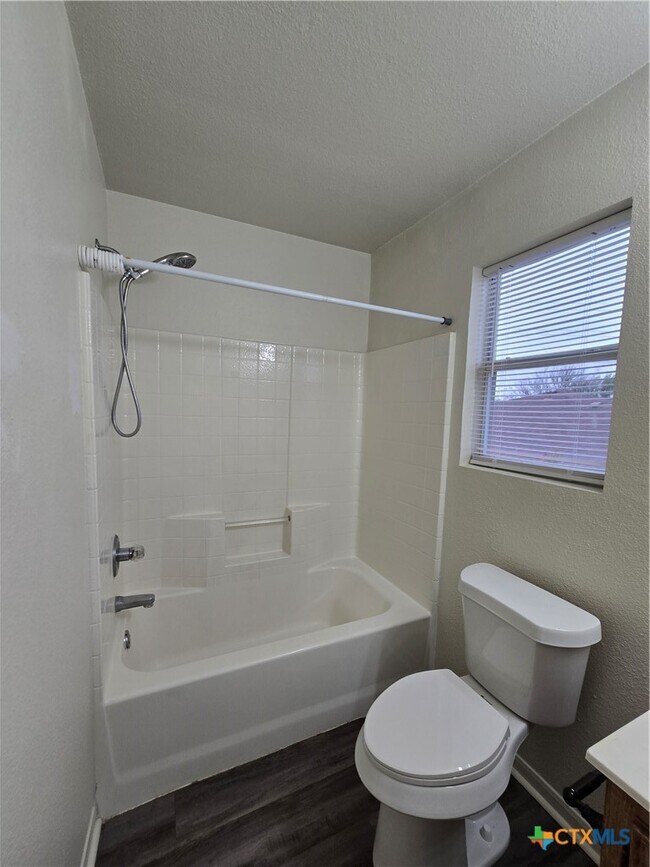 Building Photo - 4407 Paintbrush Dr