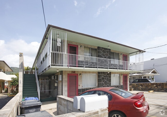 Building Photo - 2048 S Beretania St