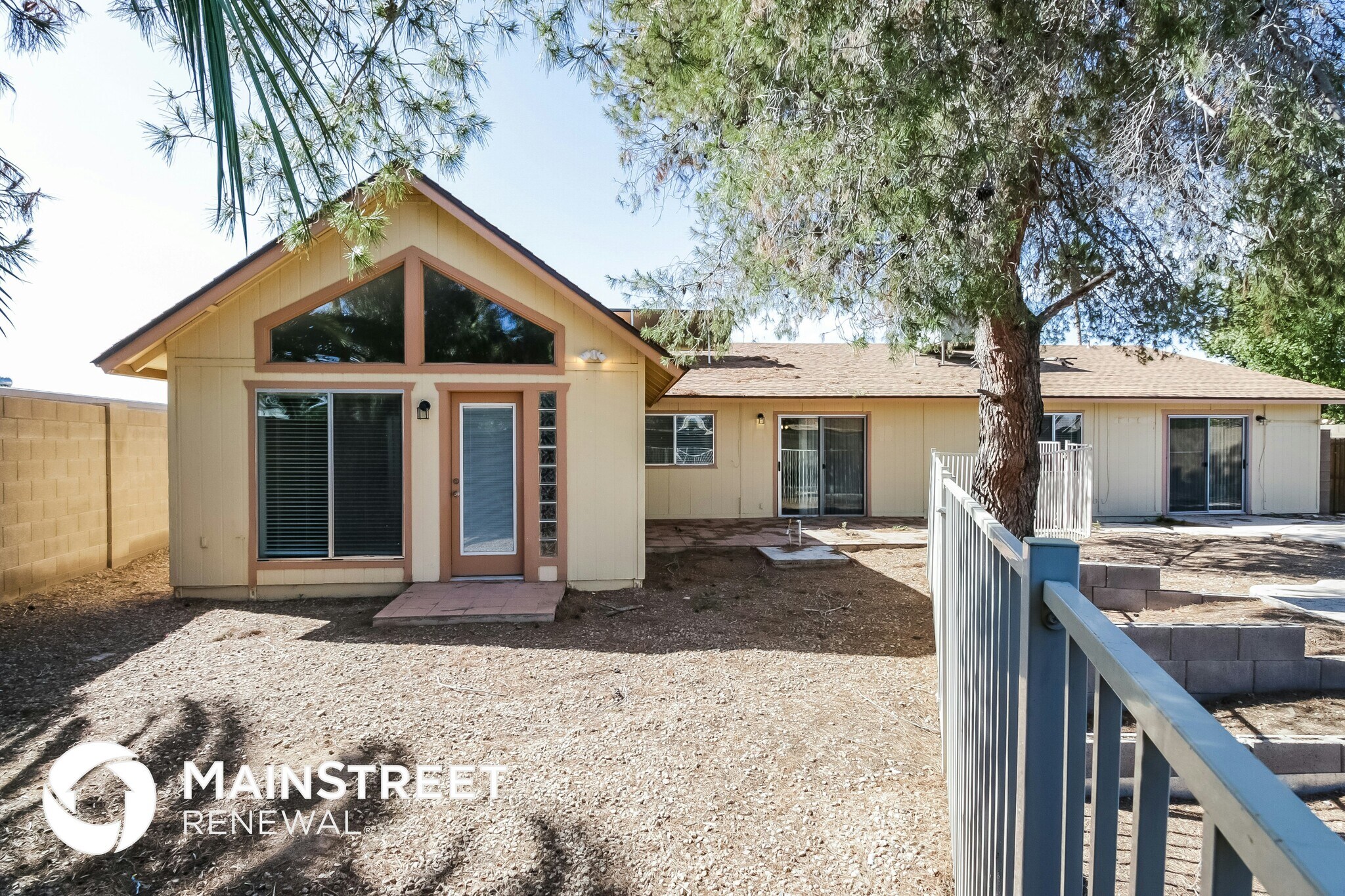 Building Photo - 4924 W Villa Rita Dr