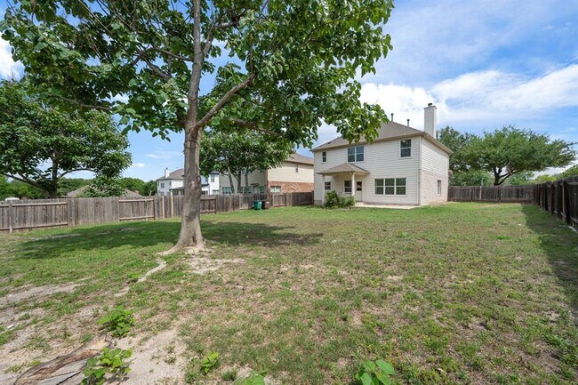 Building Photo - 20925 Texas Meadows Dr