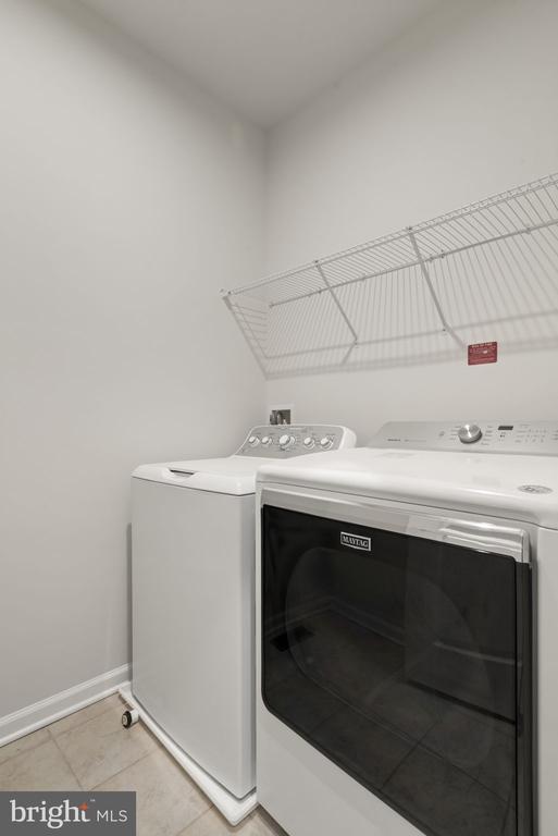Building Photo - 25609 Lockhart Ln