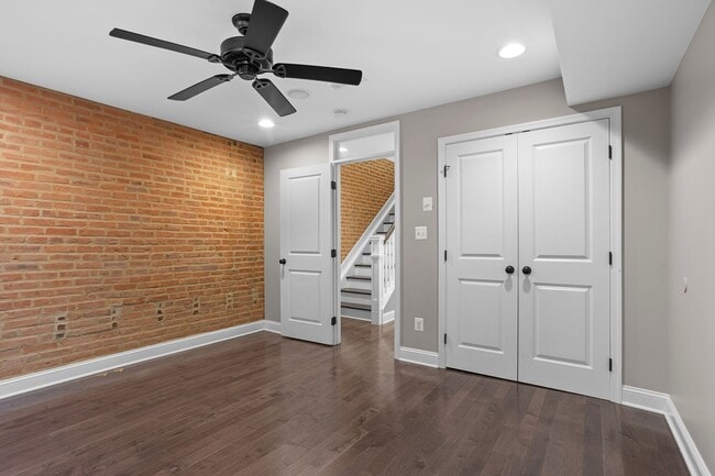 Building Photo - Upper Fells Point Townhouse - 3+ Bedrooms,...