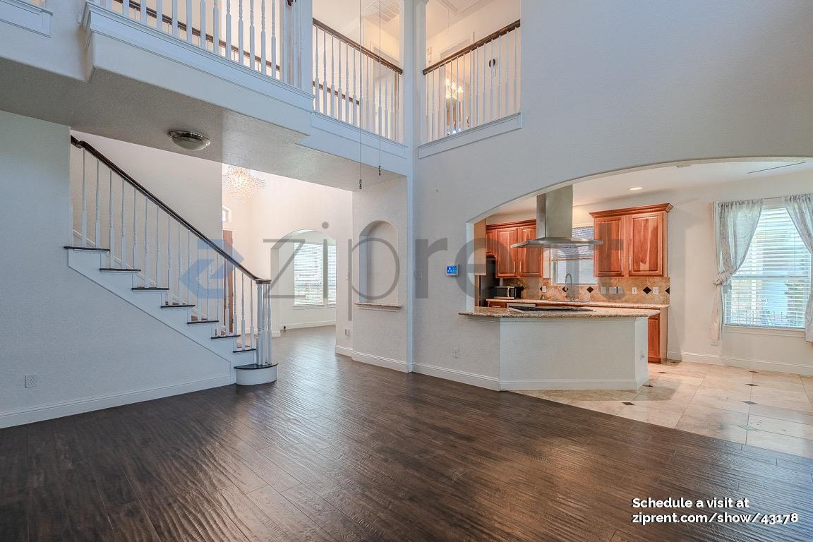Building Photo - 25315 Hamden Valley Dr