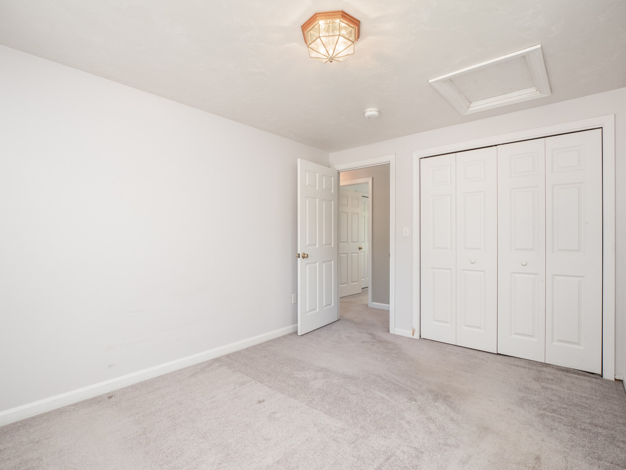 Bed 2 - 90A Loxwood St