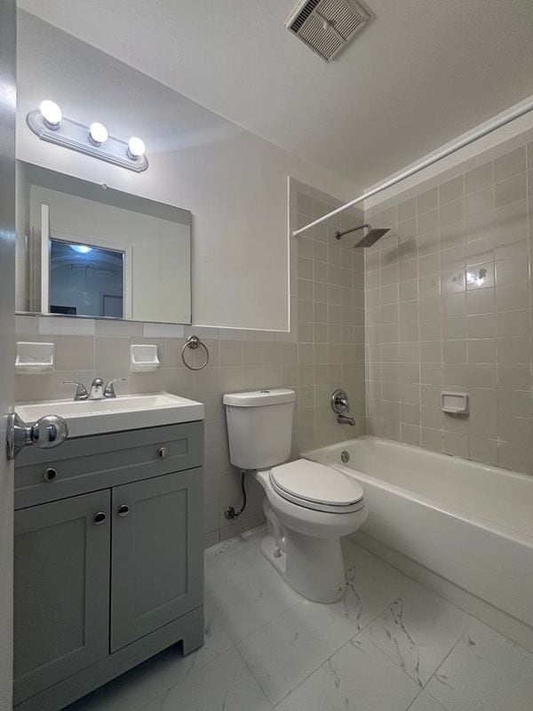 Building Photo - 5733 W 26th Ave