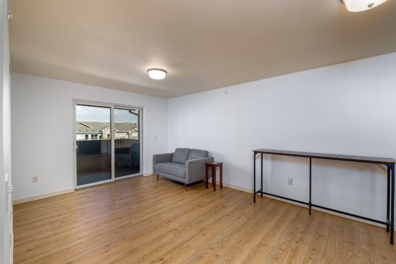 Building Photo - 228 S Cottonwood Rd