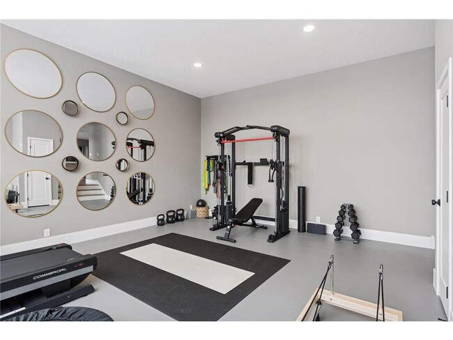 Building Photo - 6297 Yuma Ln N