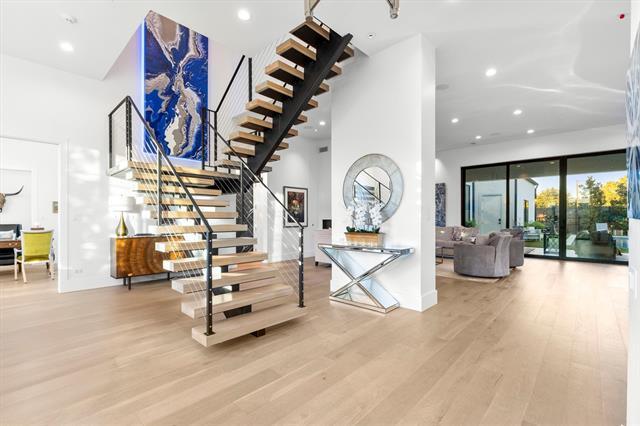 Building Photo - 3771 Almazan Dr