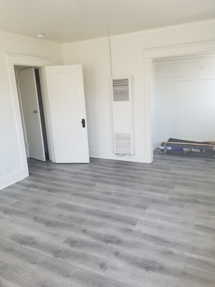 Building Photo - 1116 Magnolia Ave