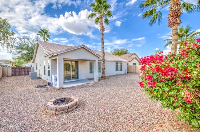 Building Photo - 40353 N Parisi Pl