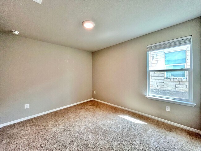Building Photo - 13613 Rebecca Latimer Rd