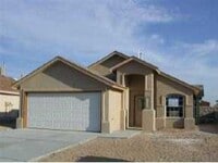 Building Photo - Comfortable & Well-Located 3-Bedroom Home with Spacious Backyard