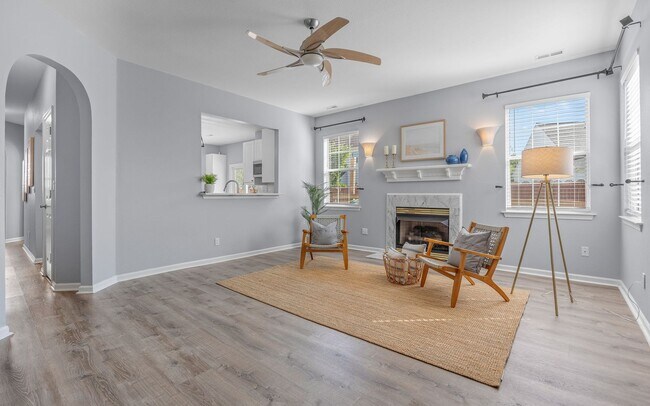 Building Photo - Gorgeous First-Time Rental in Popular Courthouse Estates! A Pet-Friendly Home, Fenced Yard, All A...