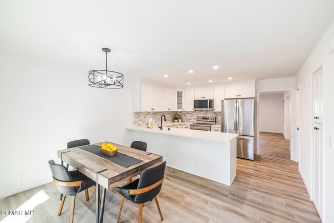 Building Photo - 1116 Nottingwood Cir