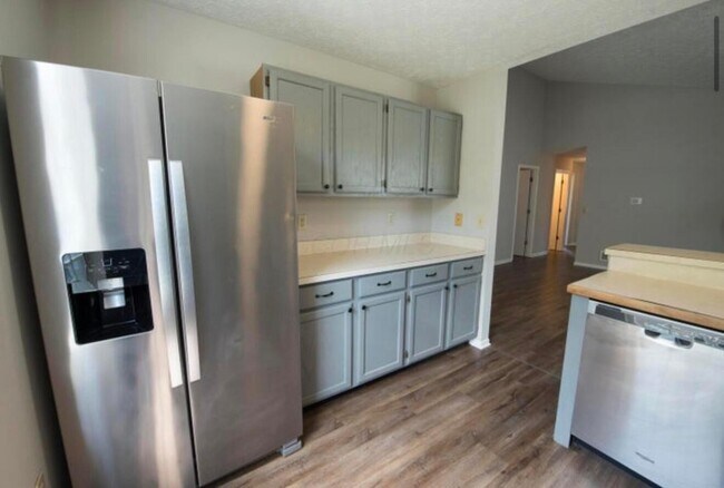 Building Photo - 3518 Westbay Dr
