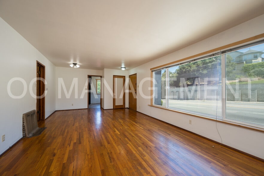 Building Photo - 1691 Johnson Ave