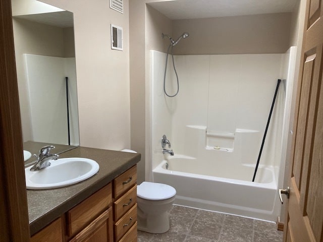 Bathroom - 2414 W 10th St