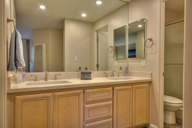 Building Photo - PRIVACY, SERENITY, AND RESORT STYLE LIVING...