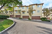 Building Photo - 158 N Brea Blvd