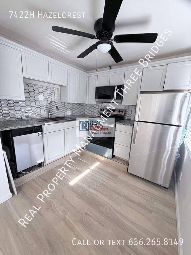 Building Photo - 7422H Hazelcrest-