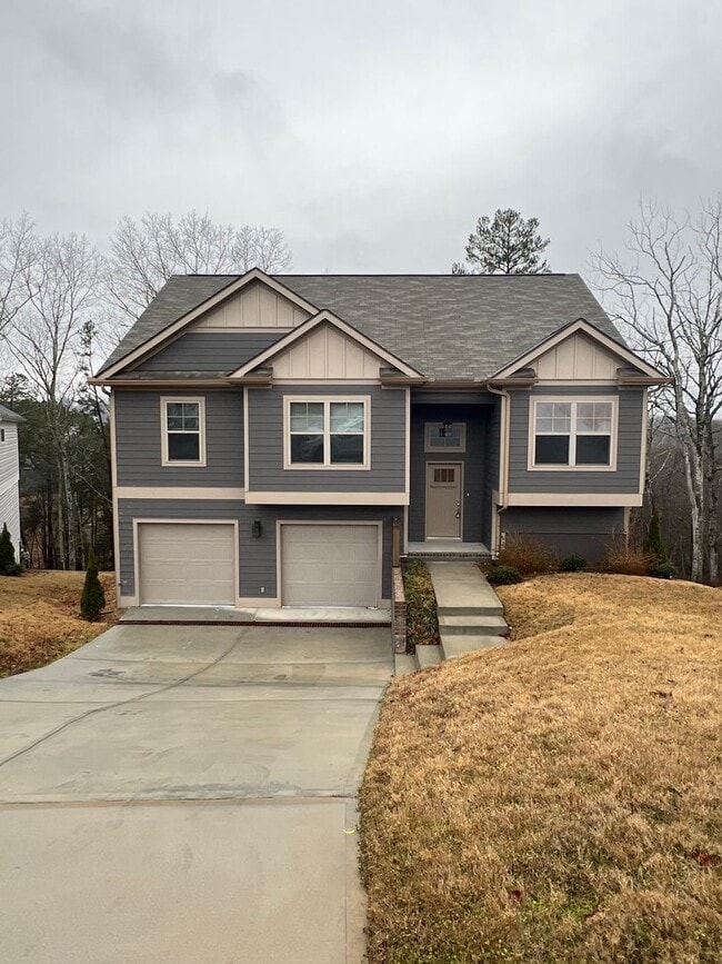 Building Photo - Ooltewah Rental 3 Bedrooms + Full Finished Basement