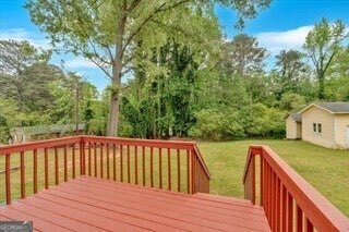 Building Photo - 115 Pine Tree Dr