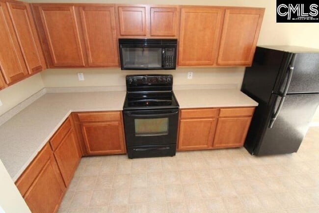 Building Photo - 5 Redbrush Ct