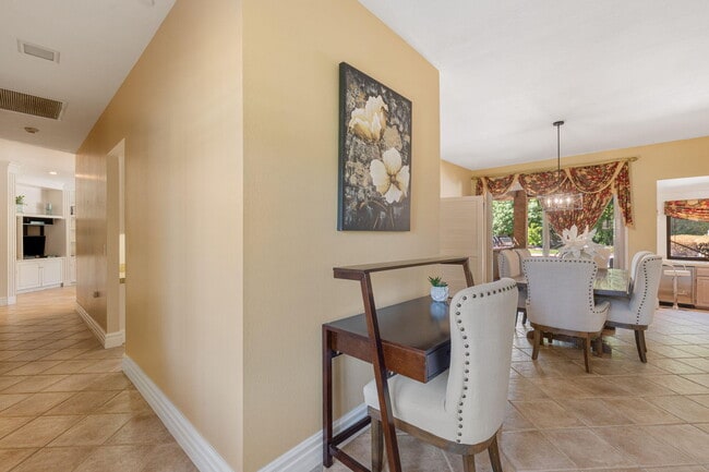 Building Photo - 72056 Palm Haven Dr