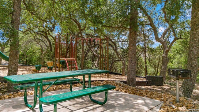 Building Photo - 4 Bedroom Home with Pool in Kinder Ranch!