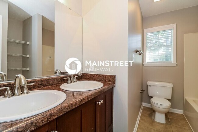 Building Photo - 3 Bedroom Pet-Friendly Home in Holly Springs, NC with Main Street Renewal