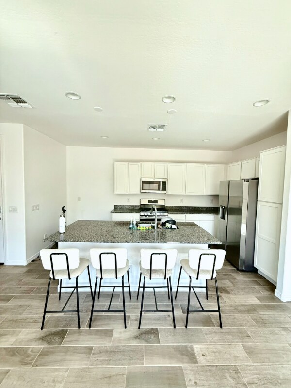 Building Photo - 4236 S 58th Ln