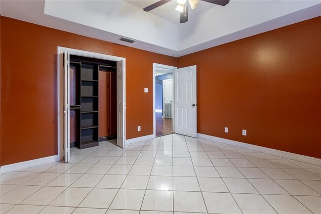 Building Photo - 3482 Chablis Dr