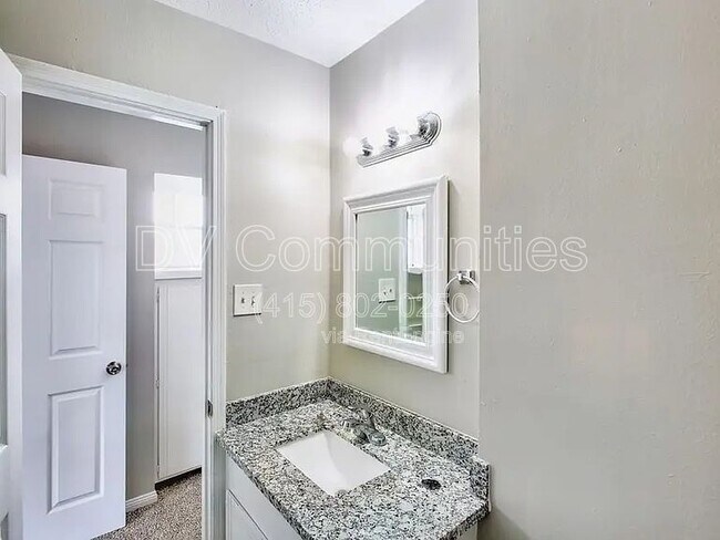 Building Photo - 10946 Gulf Valley St