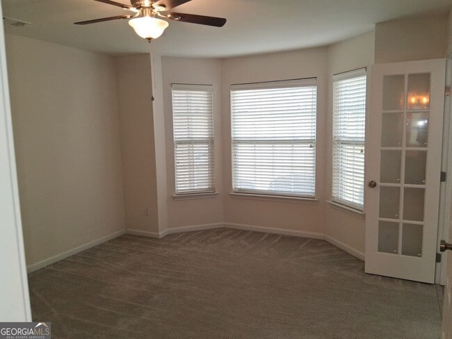 Building Photo - 122 Brenleigh Park Dr