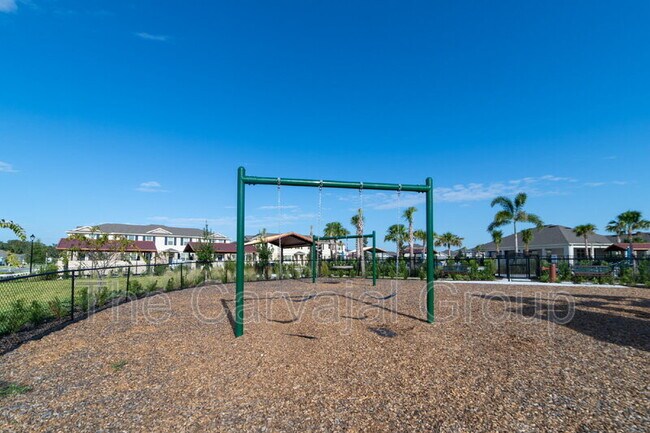 Building Photo - 1813 Walnut Crk Dr