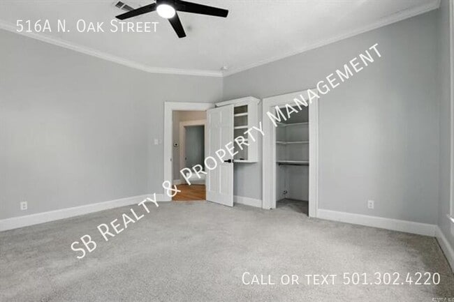 Building Photo - 516 N Oak St
