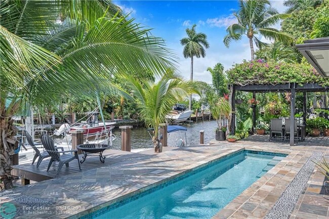 Building Photo - 1200 Guava Isle