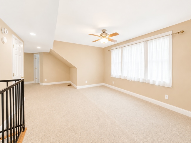 Building Photo - 414 Cornell Pl