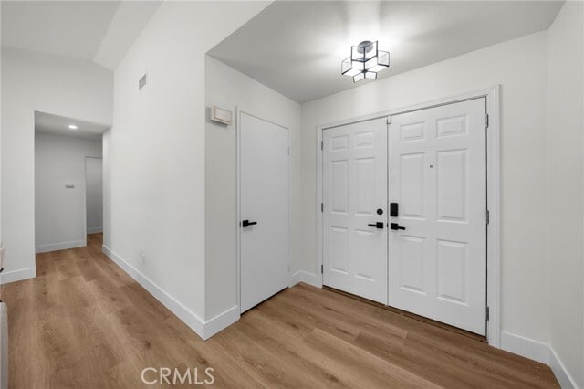 Building Photo - 29589 Mira Loma Dr