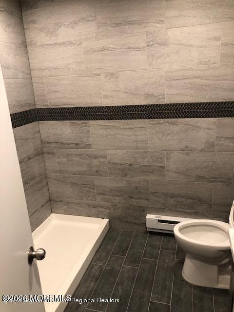 Building Photo - 140 Parkway Dr