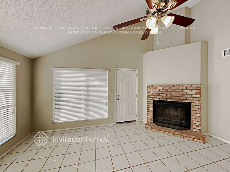 Building Photo - 3859 W Harrison St
