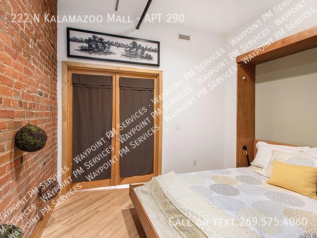 Building Photo - 222 N Kalamazoo Mall