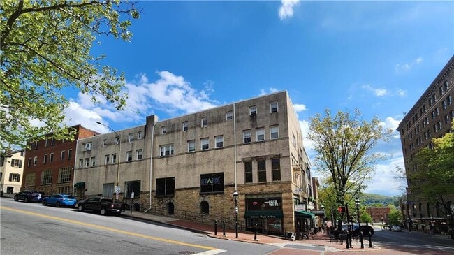 Building Photo - One Bedroom Apartment | Historic Bethlehem